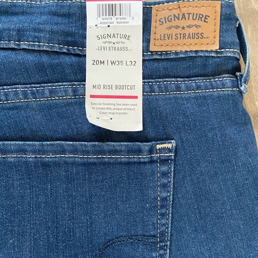 Levi Strauss signature women’s jeans - Picture 6 of 13